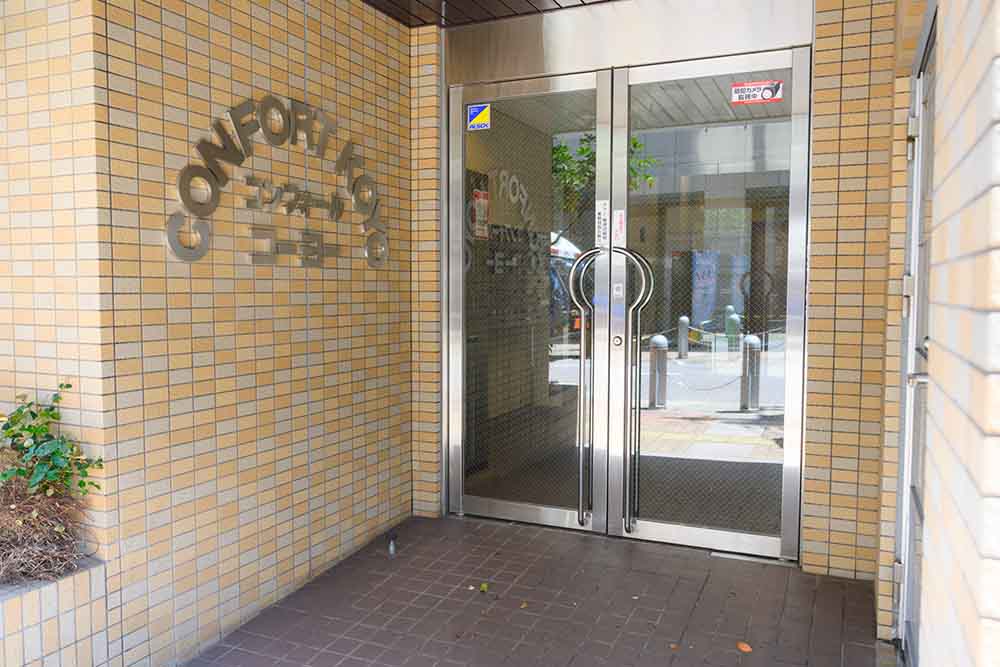 広島市姪浜から徒歩1分、ラフラブ部整体院の外観入り口