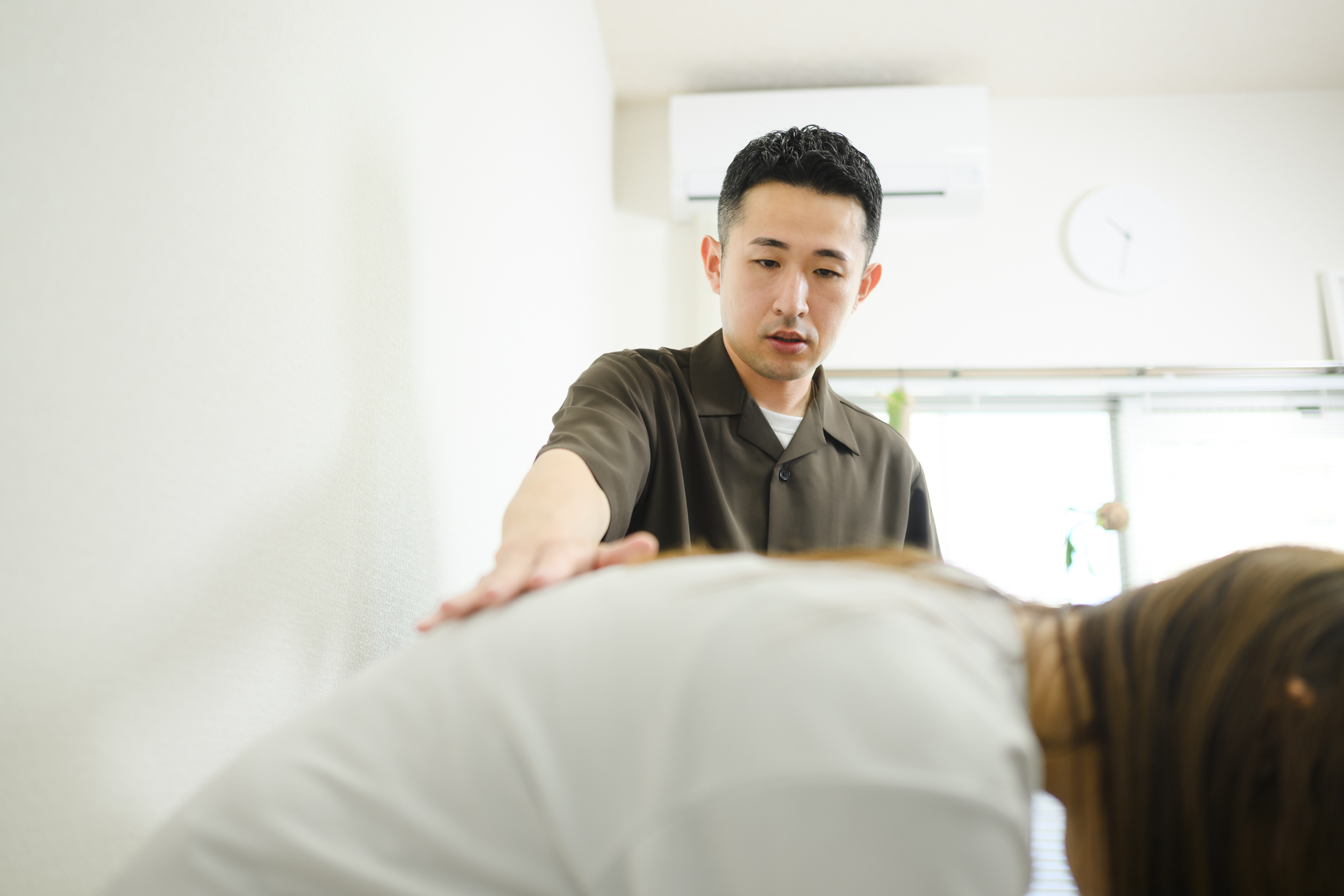 【1日6時間の座り仕事をするあなたへ】福岡市西区・姪浜駅徒歩1分、マッサージでは消えない「脳疲労」と「肩こり」を筋膜から整える『筋膜メイド』イメージ